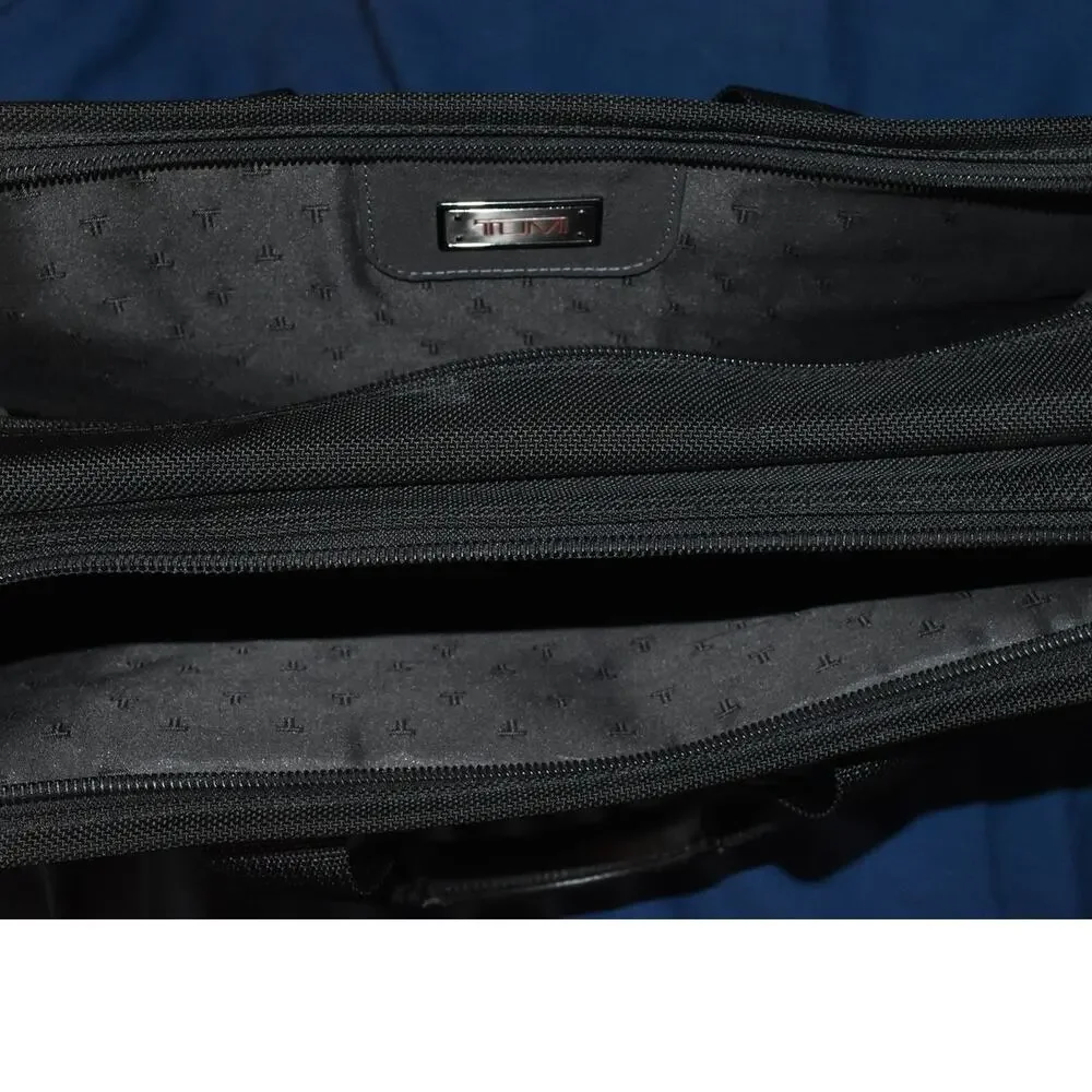 TUMI Briefcase Nylon 26130D4 Essential FXT Ballistic NO SHOULDER STRAP Laptop